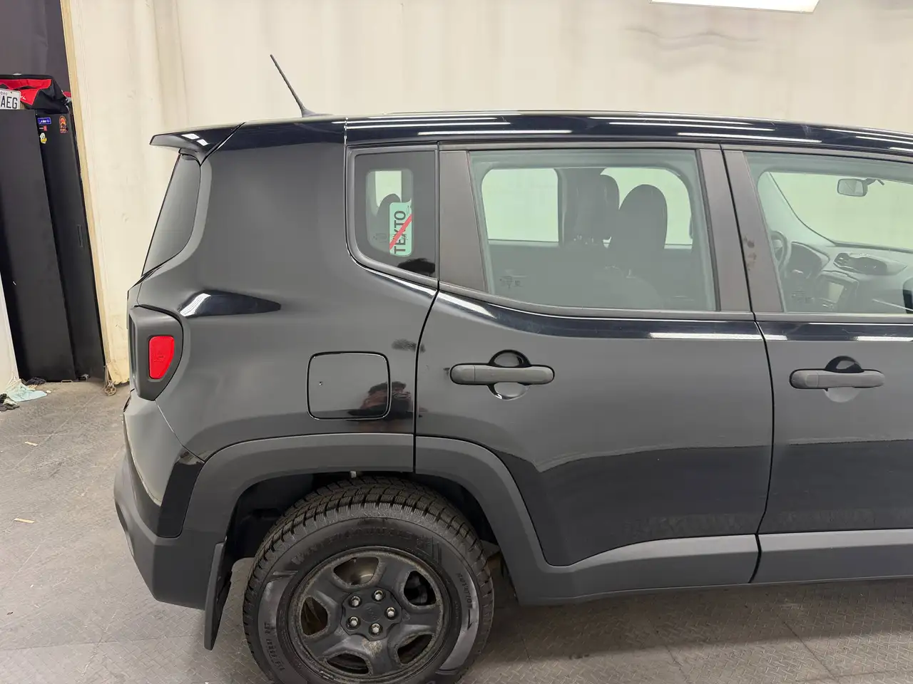 Jeep Renegade photo Jeep Renegade