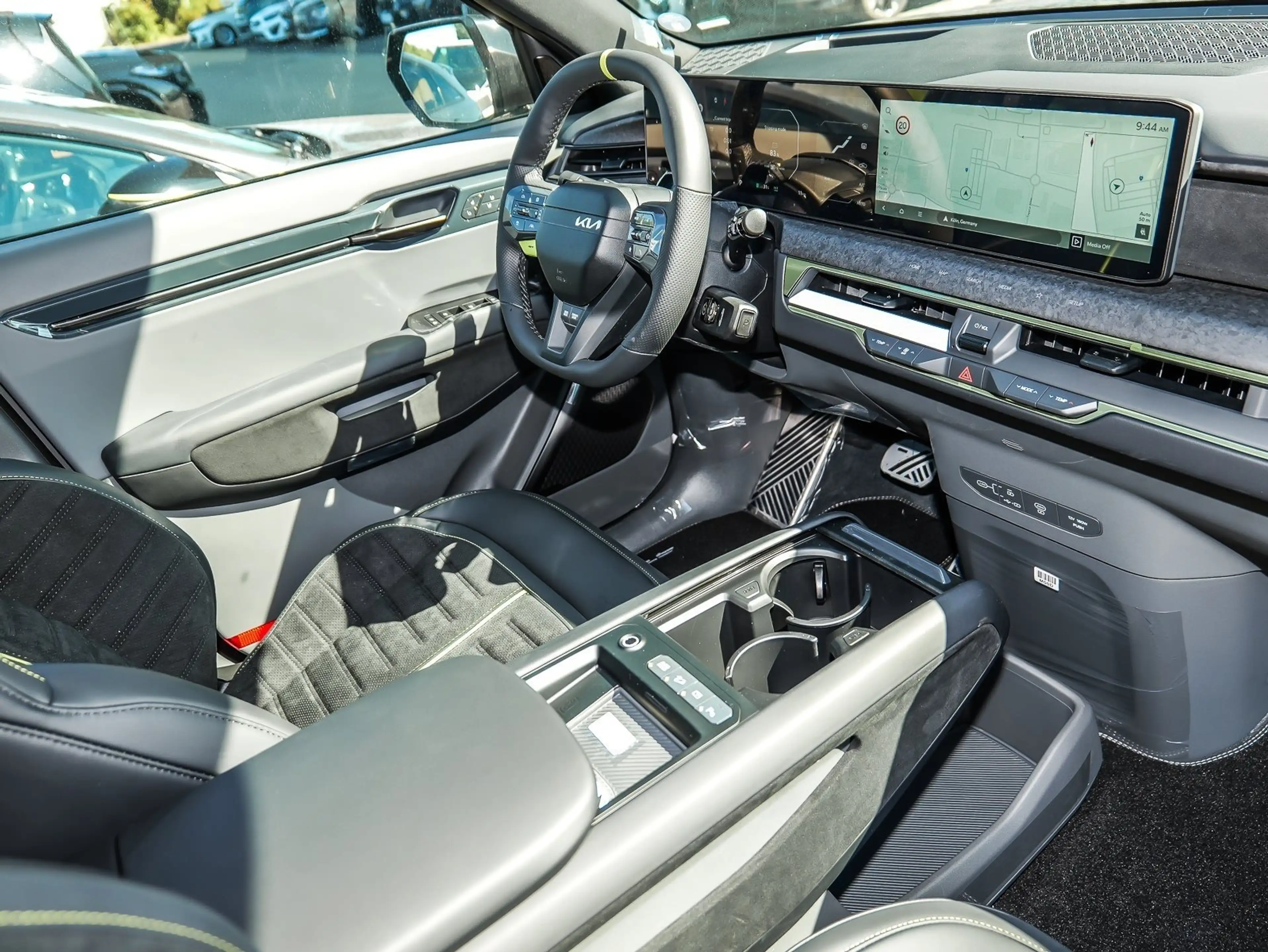 Kia EV9 GT 7S GD GT 4WD PANO 360° SONDERKONDITIONEN — photo 3