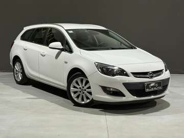 Astra IV 2010 Sports Tourer 1.4 t Cosmo 140cv