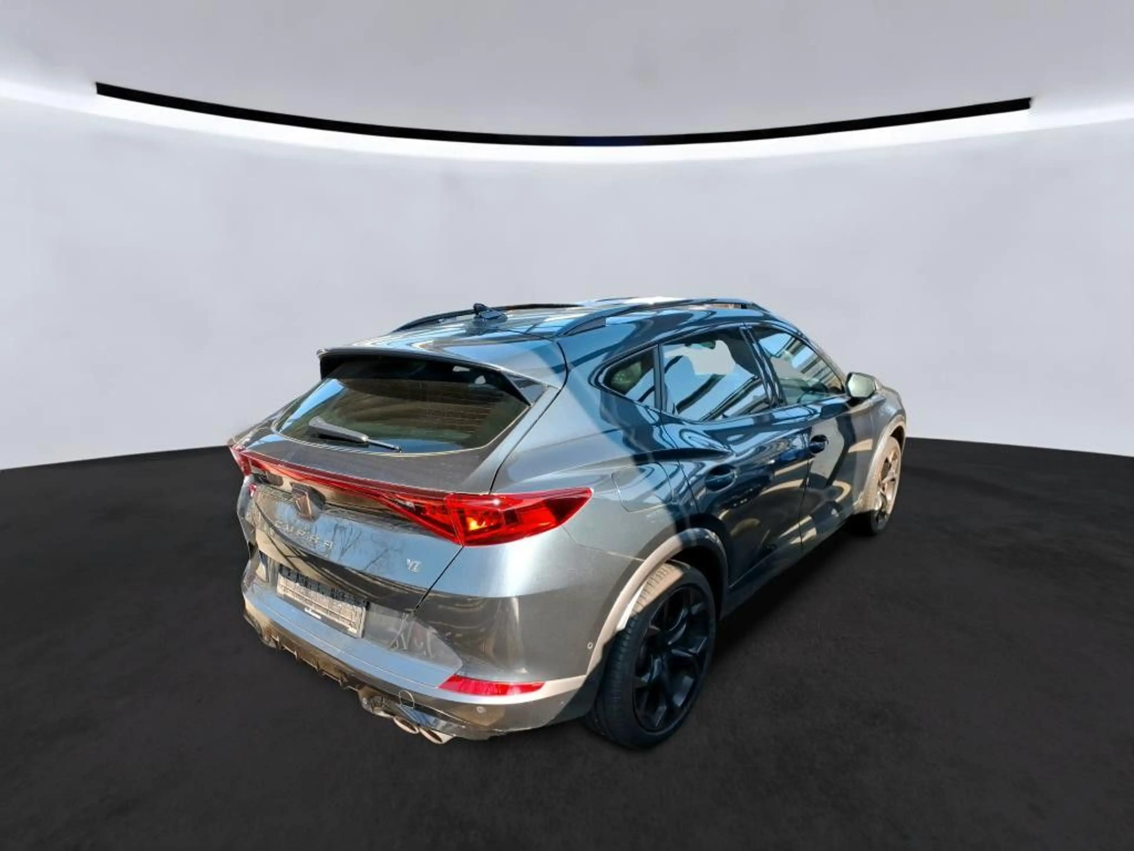 CUPRA Formentor VZ 4Drive Aut. LED Navi Pano Leder SHZ — photo 4