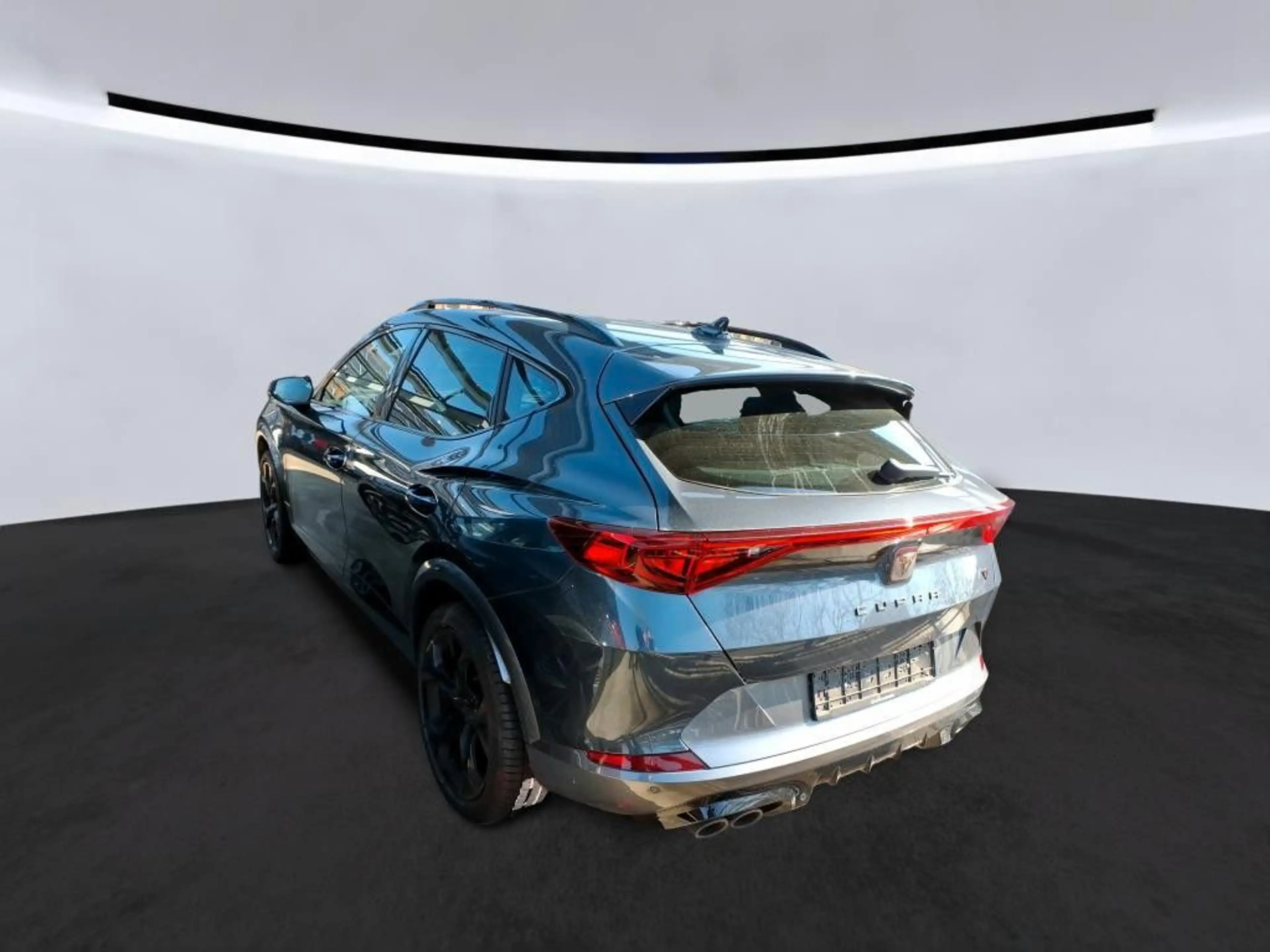 CUPRA Formentor VZ 4Drive Aut. LED Navi Pano Leder SHZ — photo 3