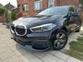 BMW 118 💯GARANTIE✅ CarPlay-LED-🏁SPORT®️-Tableau Zwart - thumbnail 1