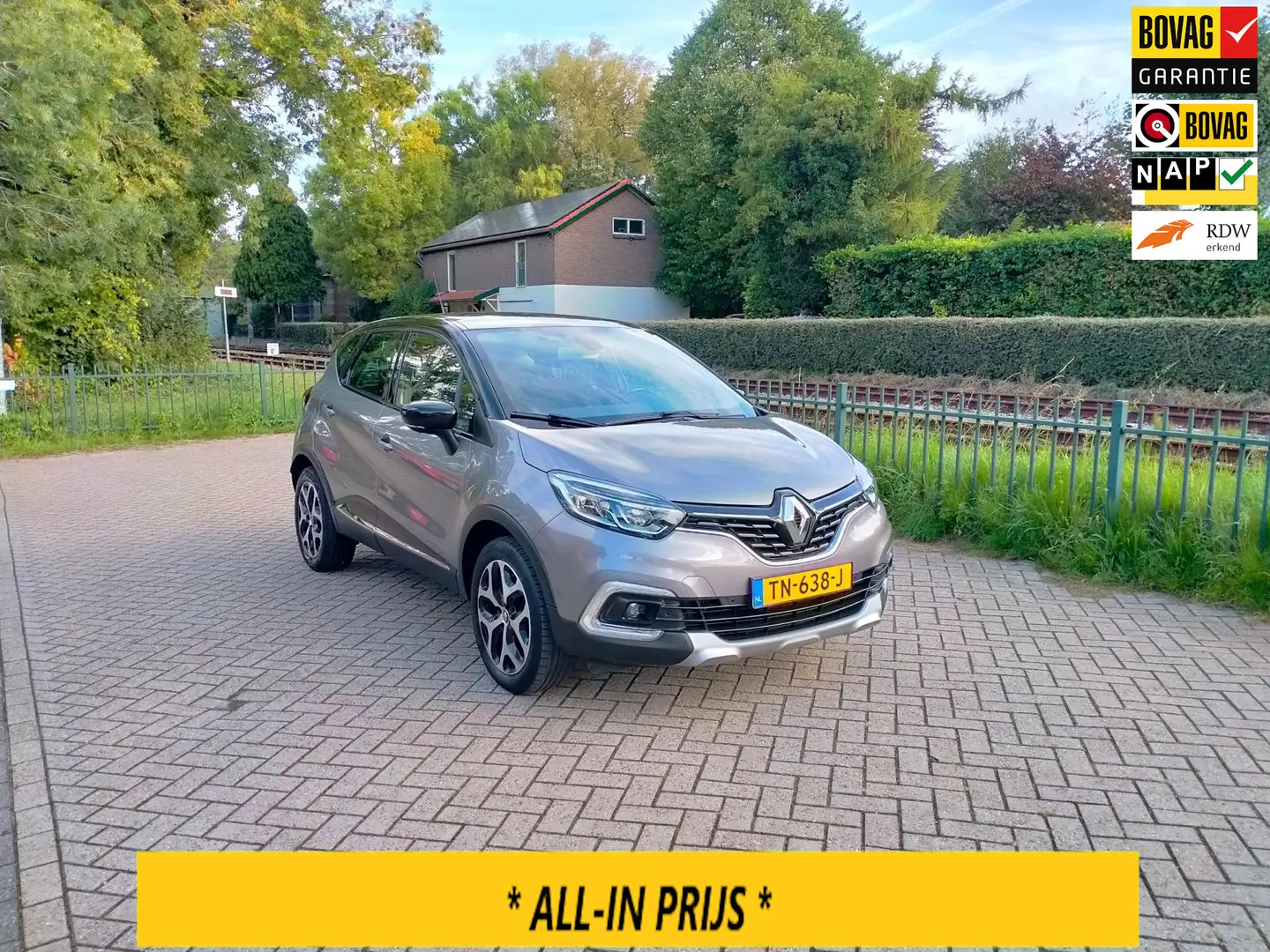Renault Captur 0.9 TCe Intens Lage KM Airco Navi ALLINPRIJS Grijs - 1