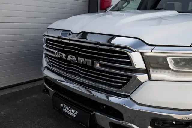 Ram 1500 view 9