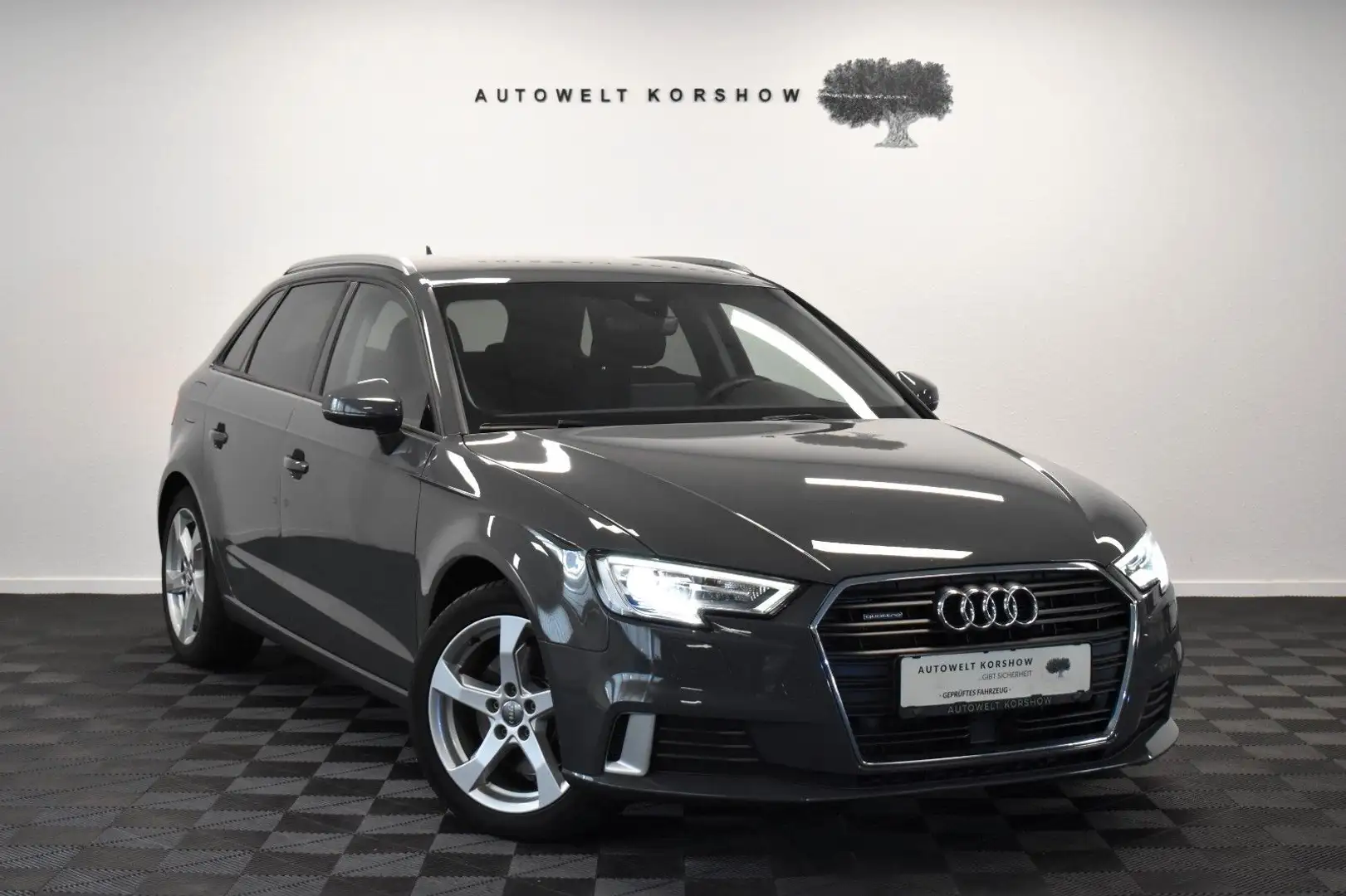 Audi A3 SB quattro sport *XENON*S-TR.*KEYLESS*SHZ*ACC Gris - 1
