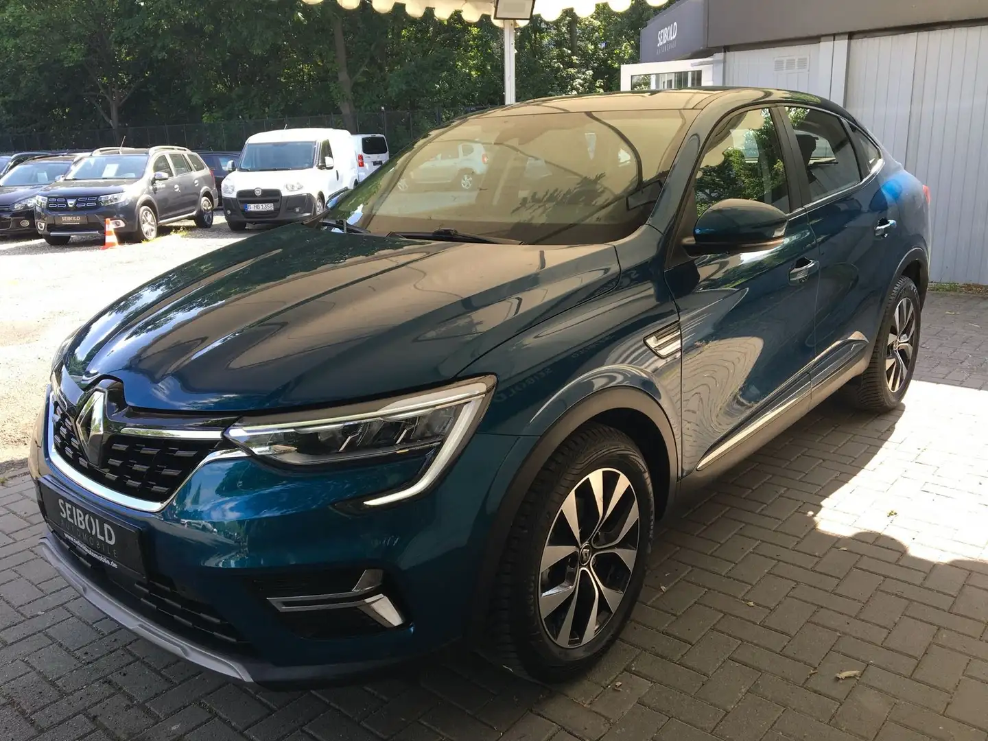 Renault Arkana 1.3 TCE Zen/Autom/Navi/Allwetter/Tempo/BC Blau - 1