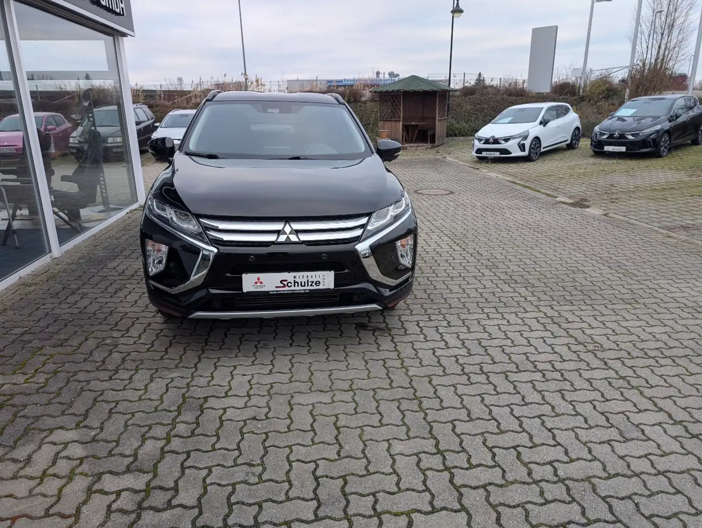 Mitsubishi Eclipse Cross INTRO EDITION 1.5 T-MIVEC 4WD CVT Negru - 2