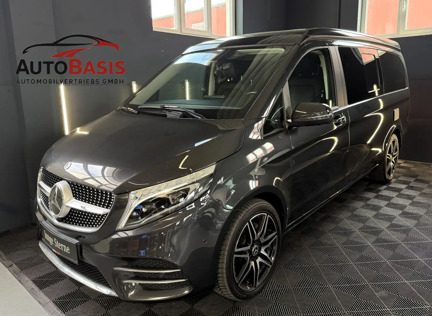 Mercedes-Benz Marco Polo V 300 d EDITION 4MATIC AMG/Küche/Leder/LED/VOLL Grau - 1
