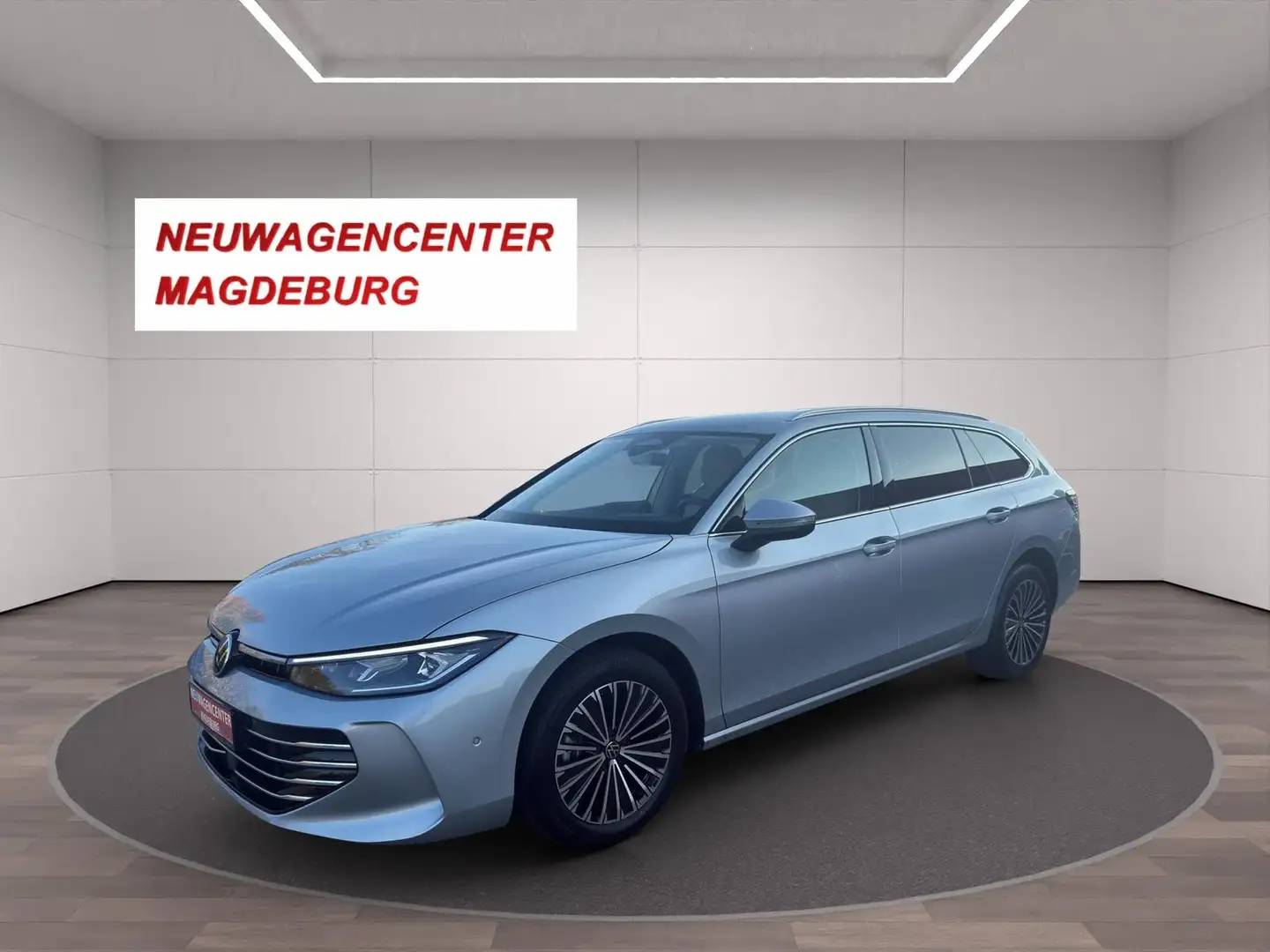 Volkswagen Passat Variant 2.0 TDI DSG Elegance*MATRIX*HuD*AHK*elektr.HECKKLA Zilver - 1