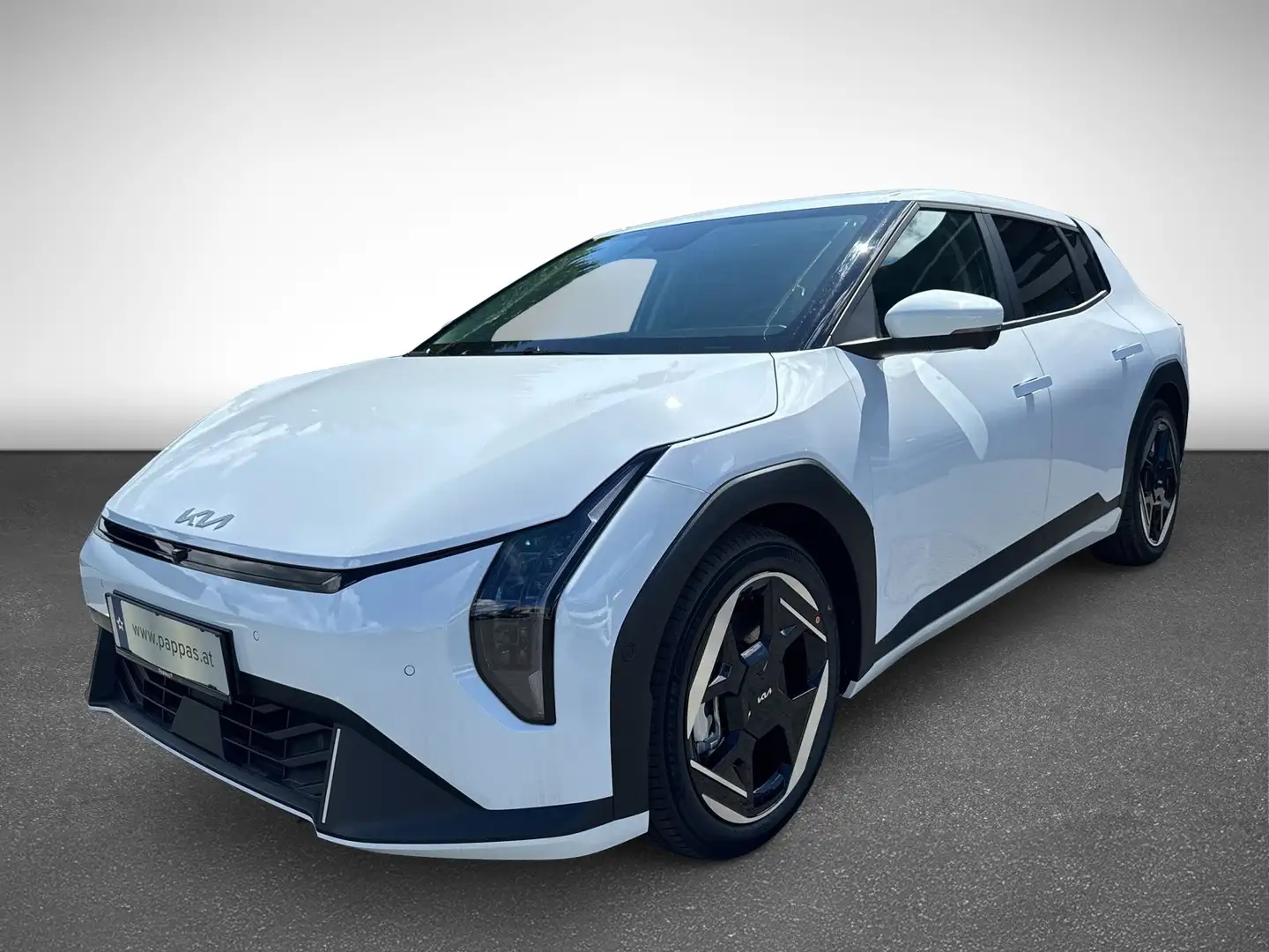 Kia EV4 HB EARTH PLUS 81,4 KWh P1 60 Grad Kamera Weiß - 2