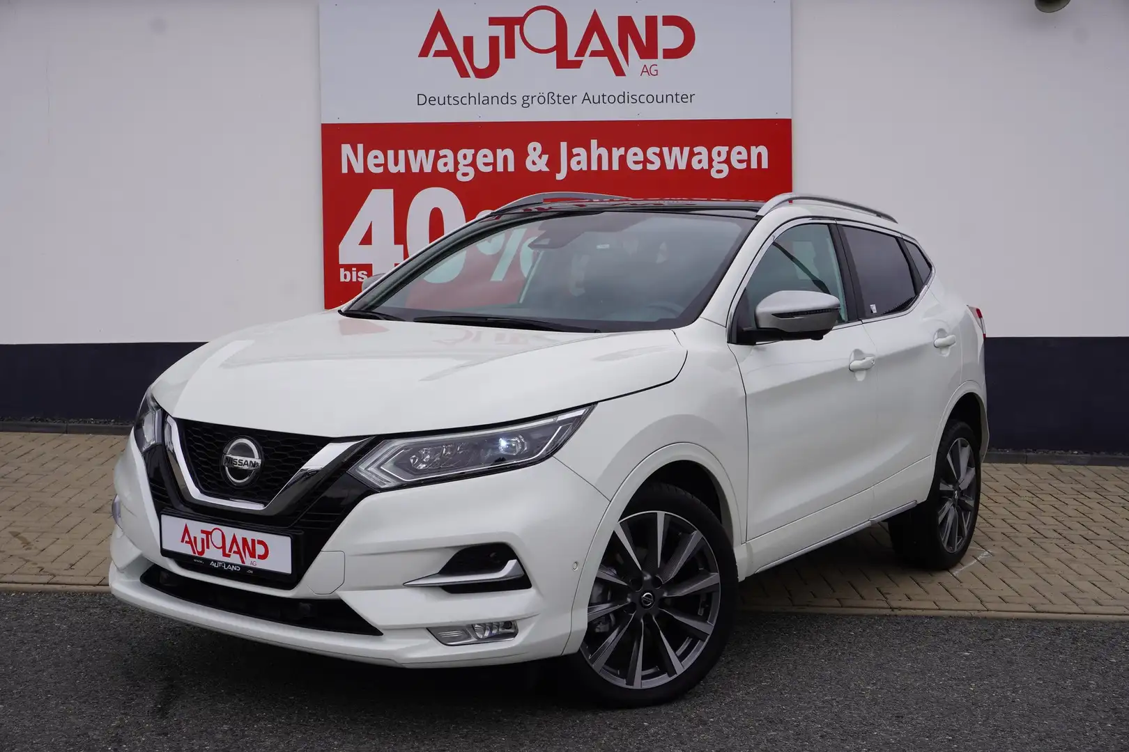 Nissan Qashqai 1.3 DIG-T BOSE PANO LED LEDER KAMERA Blanc - 2