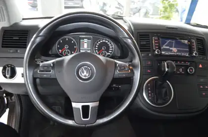 Annonce voiture d'occasion Volkswagen T5 Multivan - CARADIZE