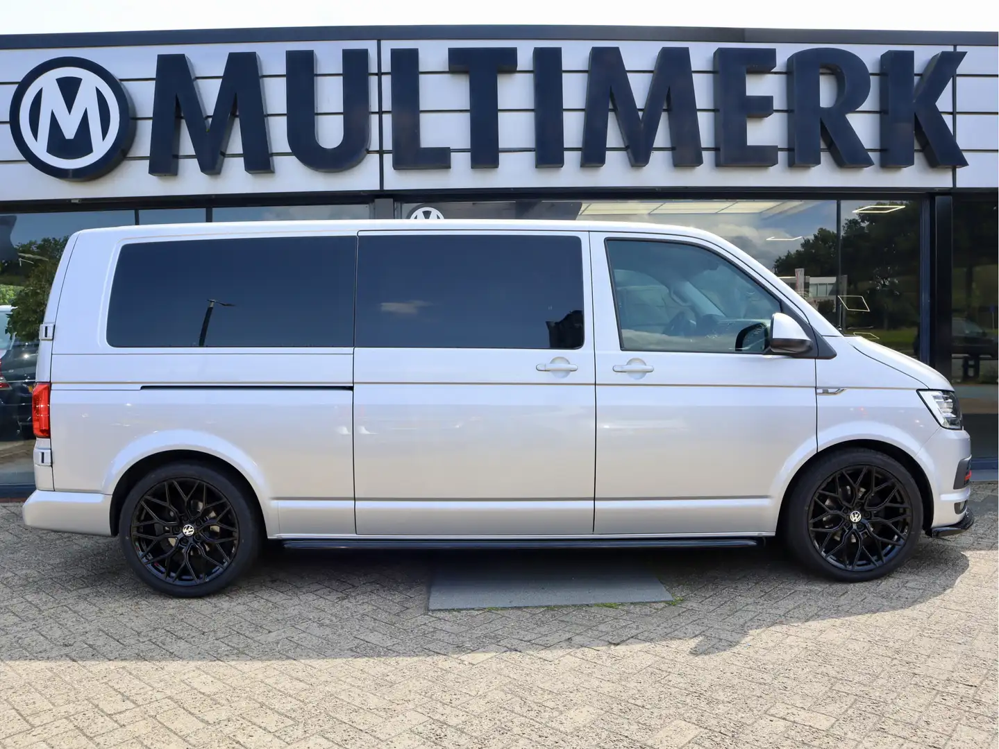 Volkswagen T6 Transporter 2.0 TDI DSG LANG LUXE DUBBELE CABINE - 2