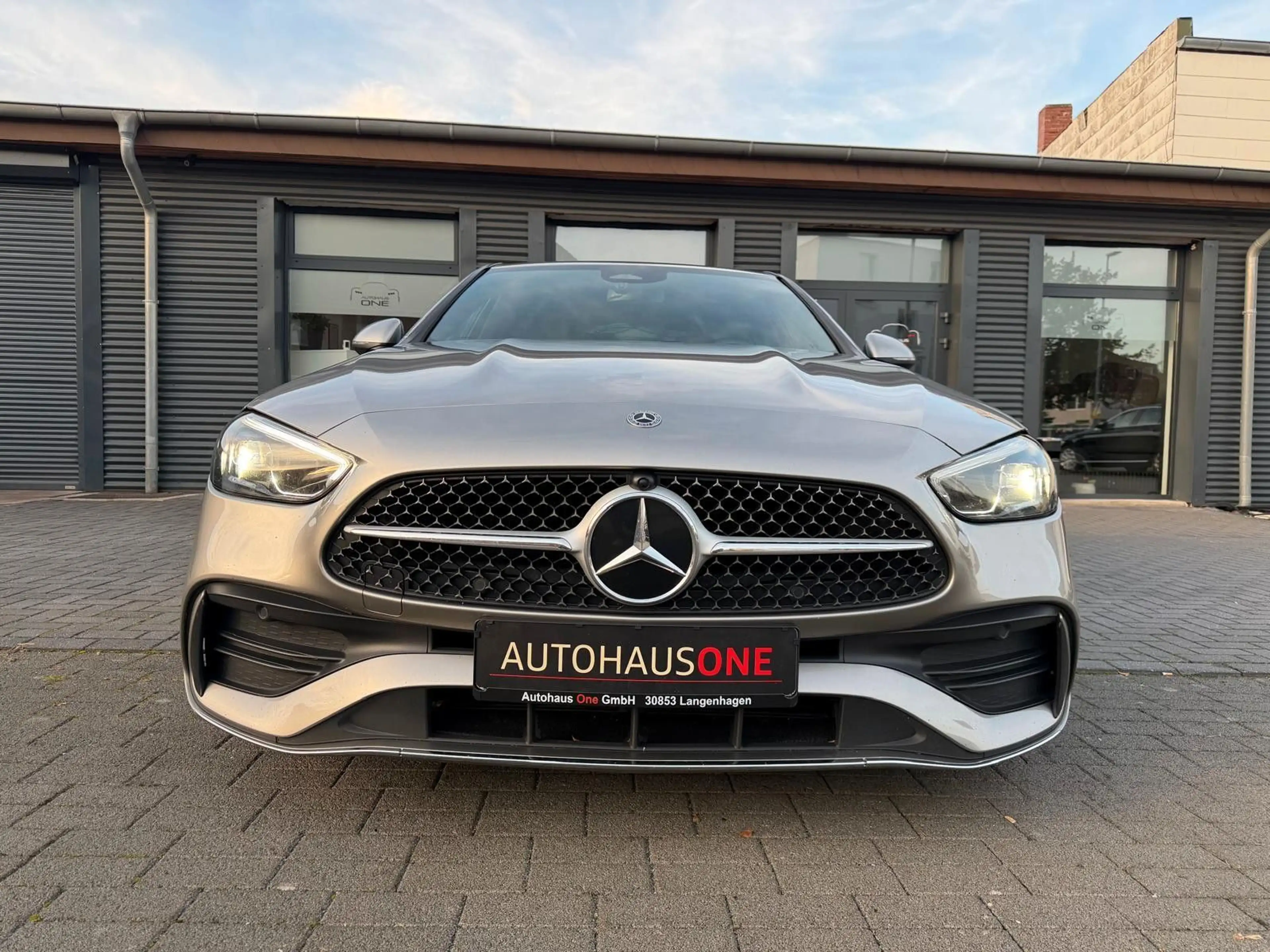 Mercedes-Benz C 220 d Limo. AMG AHK/KAMERA/OLED — photo 4