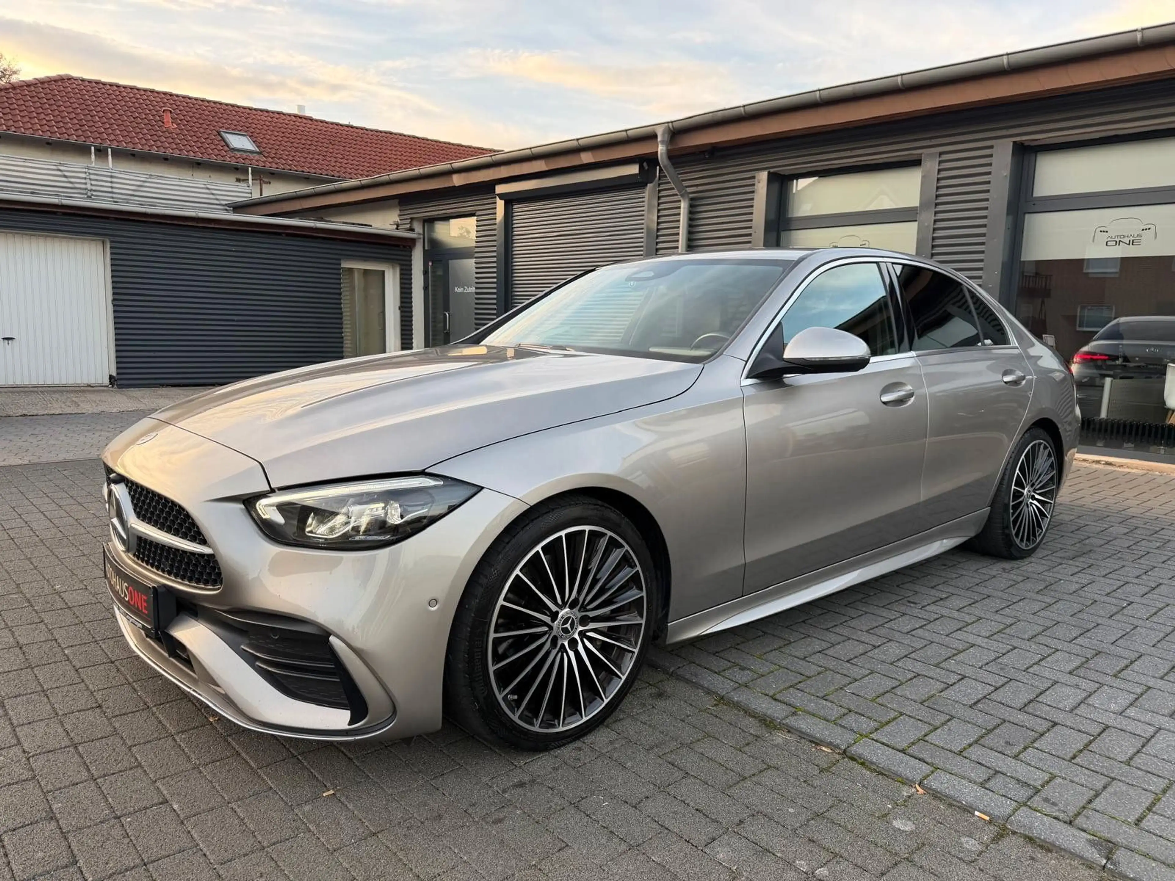 Mercedes-Benz C 220 d Limo. AMG AHK/KAMERA/OLED — photo 2