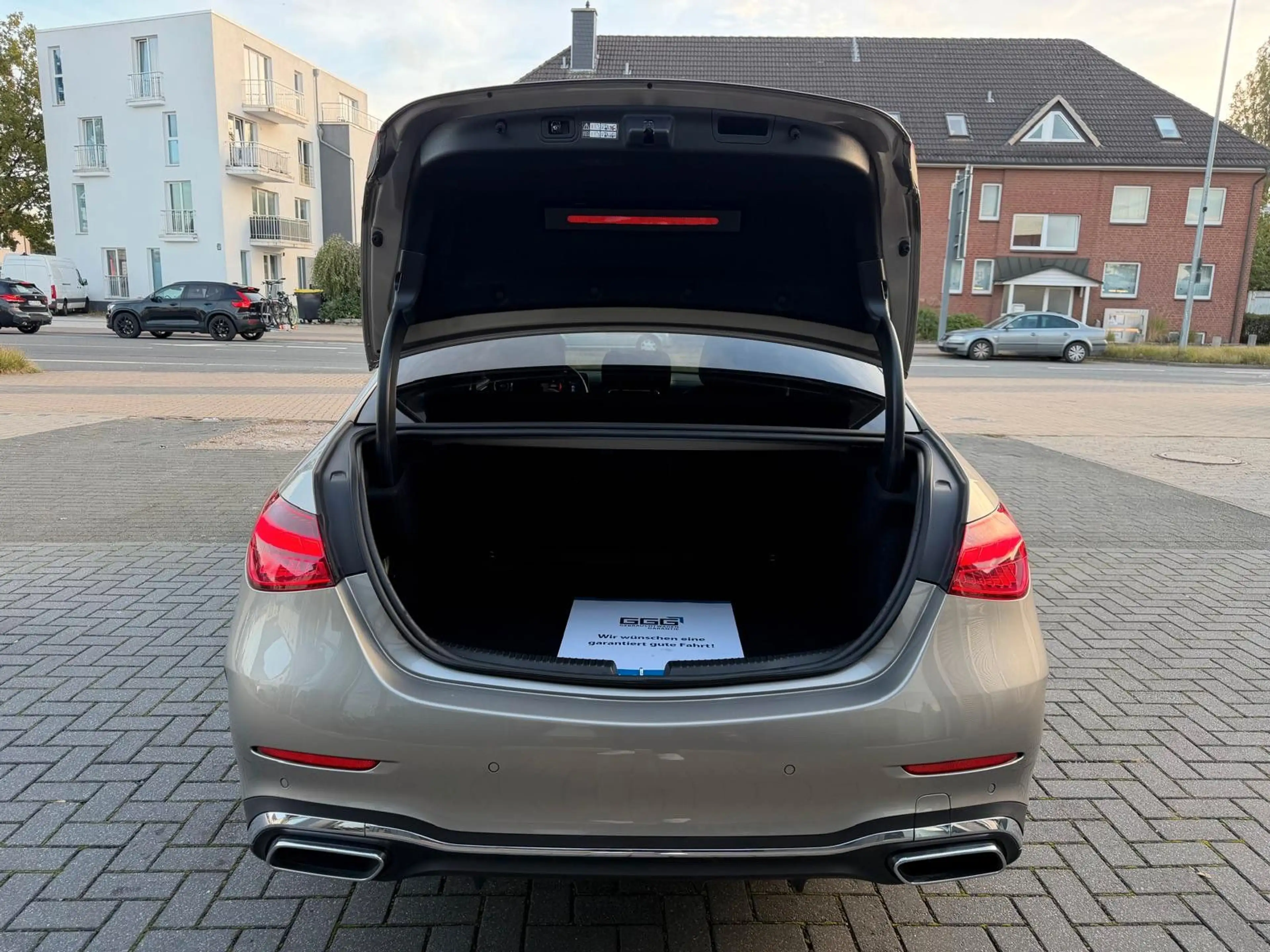 Mercedes-Benz C 220 d Limo. AMG AHK/KAMERA/OLED — photo 12