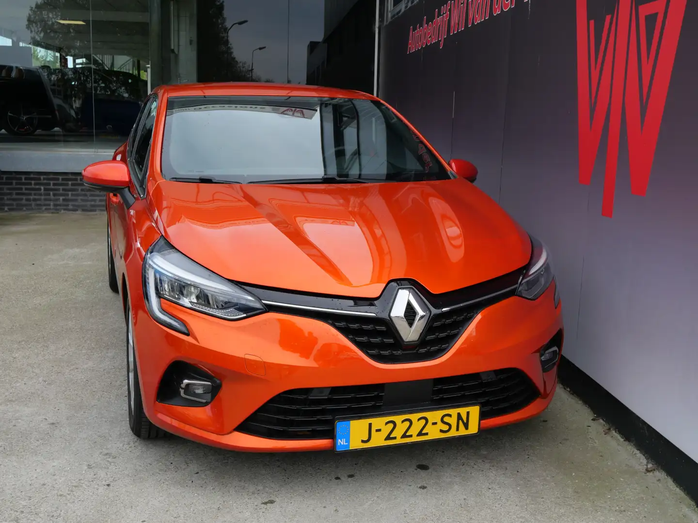 Renault Clio 1.0 TCe INTENS | CAMERA | LED | HALF-LEER | VIRTUA Oranje - 2