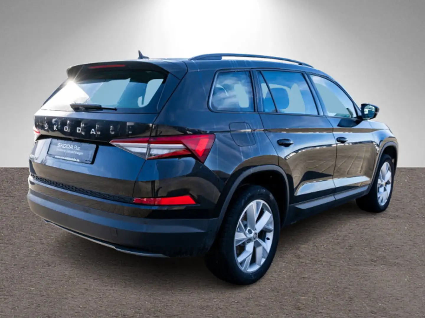 Skoda Kodiaq Tour 2.0 TDI DSG LED Navi PANO Stdhzg AHK Schwarz - 2