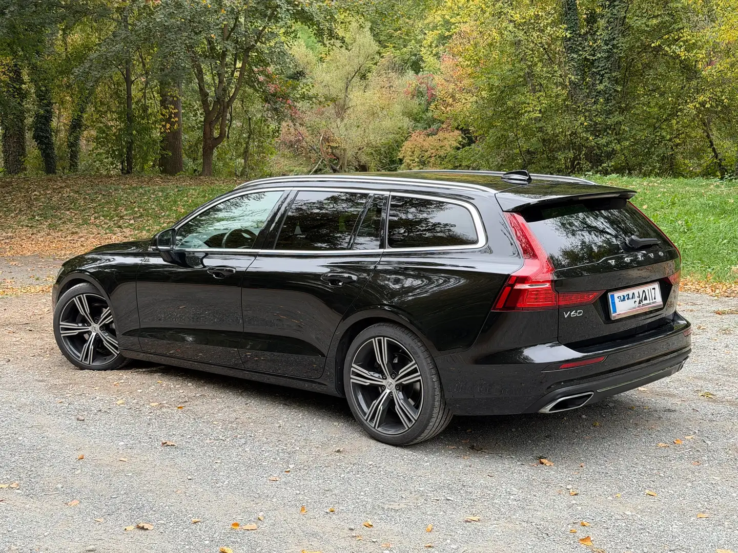 Volvo V60 V60 D3 Inscription Geartronic Inscription Schwarz - 2