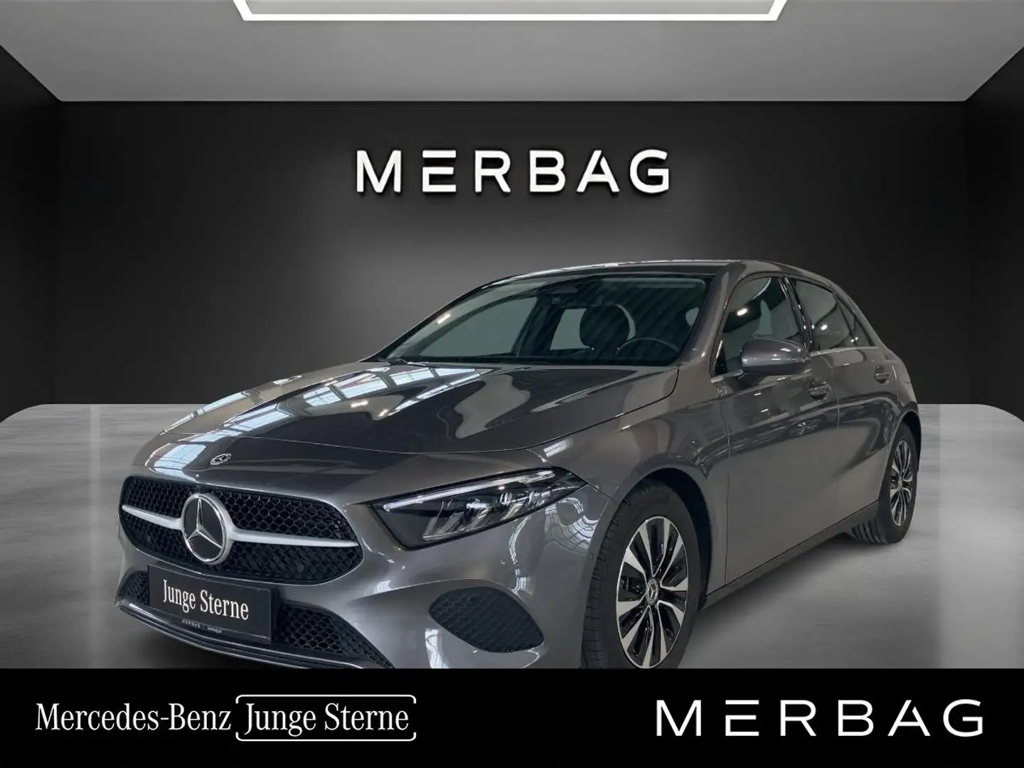 Mercedes-Benz A 180 Kompaktlimousine Facelift Grau - 1
