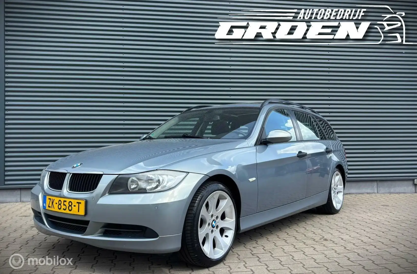 BMW 320 3-serie Touring 320i AUTOMAAT|PANO|TREKHAAK Grau - 1