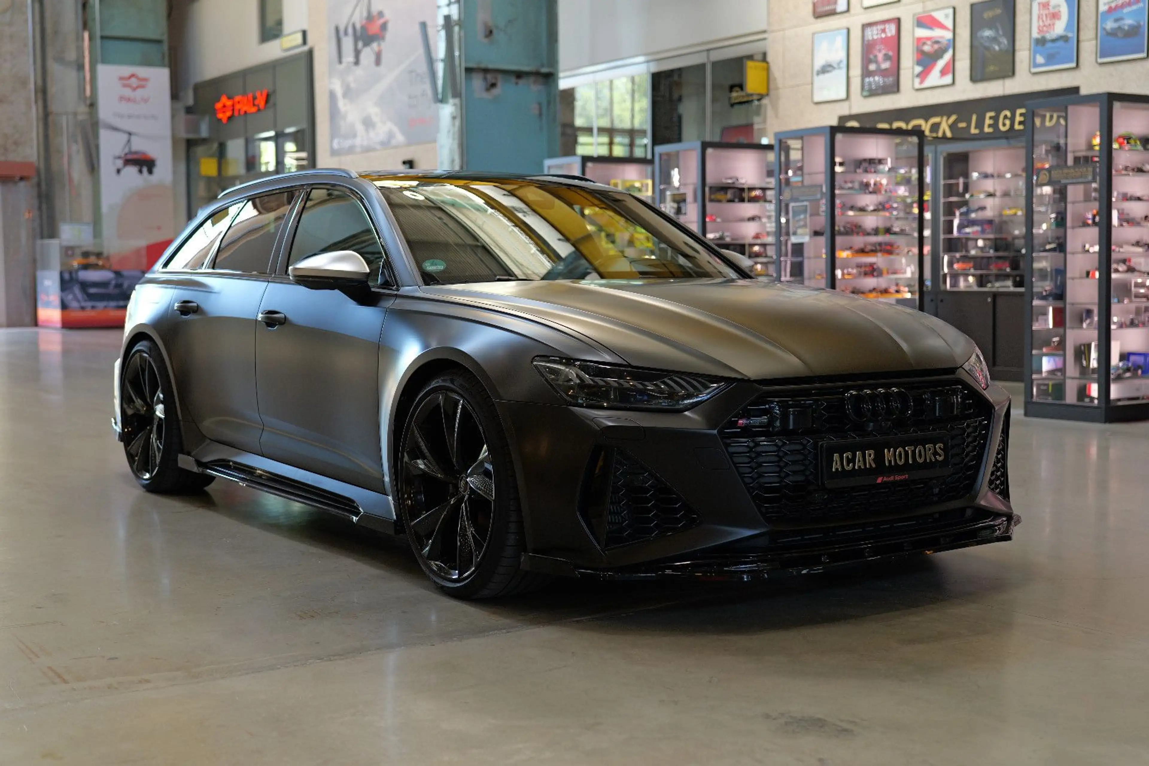 Audi RS6 Avant 4.0 TFSI quattro AHK*Carbon