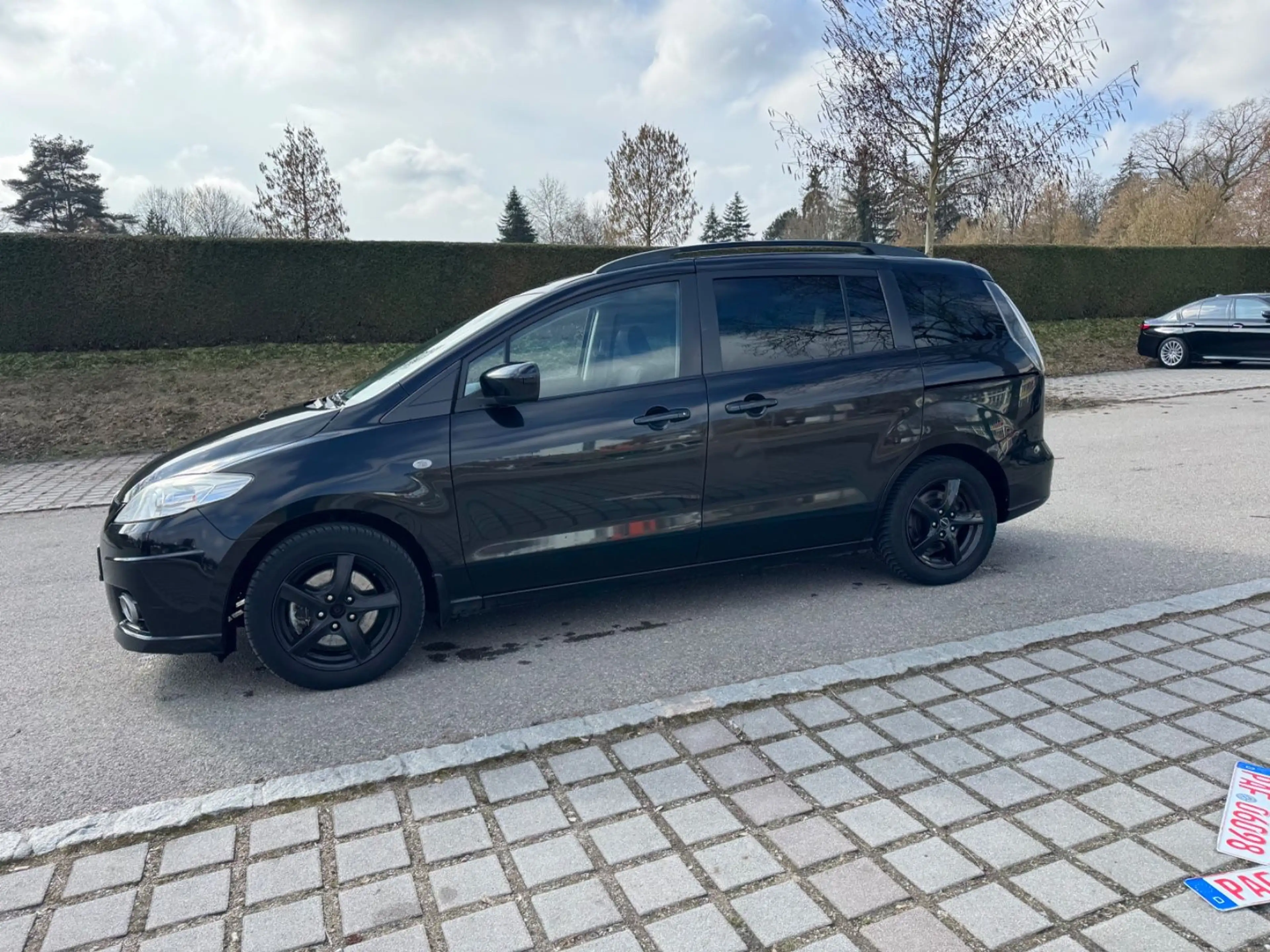 Mazda 5 Lim. 2.0 CD Active*7-Sitzer*Klima.*Tempomat* — photo 8