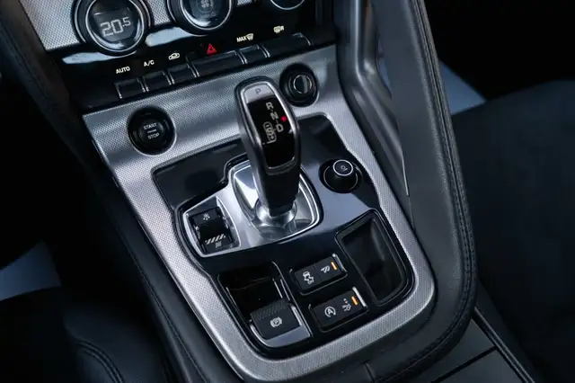 Jaguar F-Type view 12