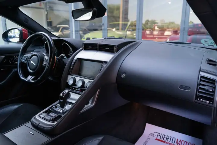 Jaguar F-Type COUPÉ 3.0 V6 2016, foto 14