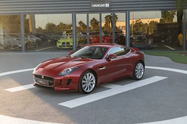 Jaguar F-Type view 3