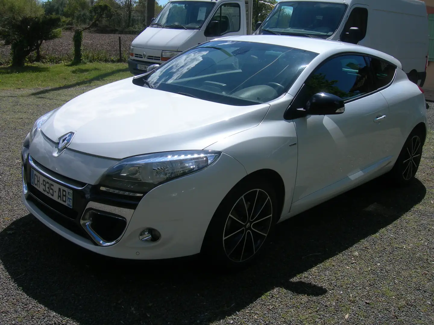 Renault Megane Mégane III Coupé dCi 110 FAP EDITION Bose Blanc - 2