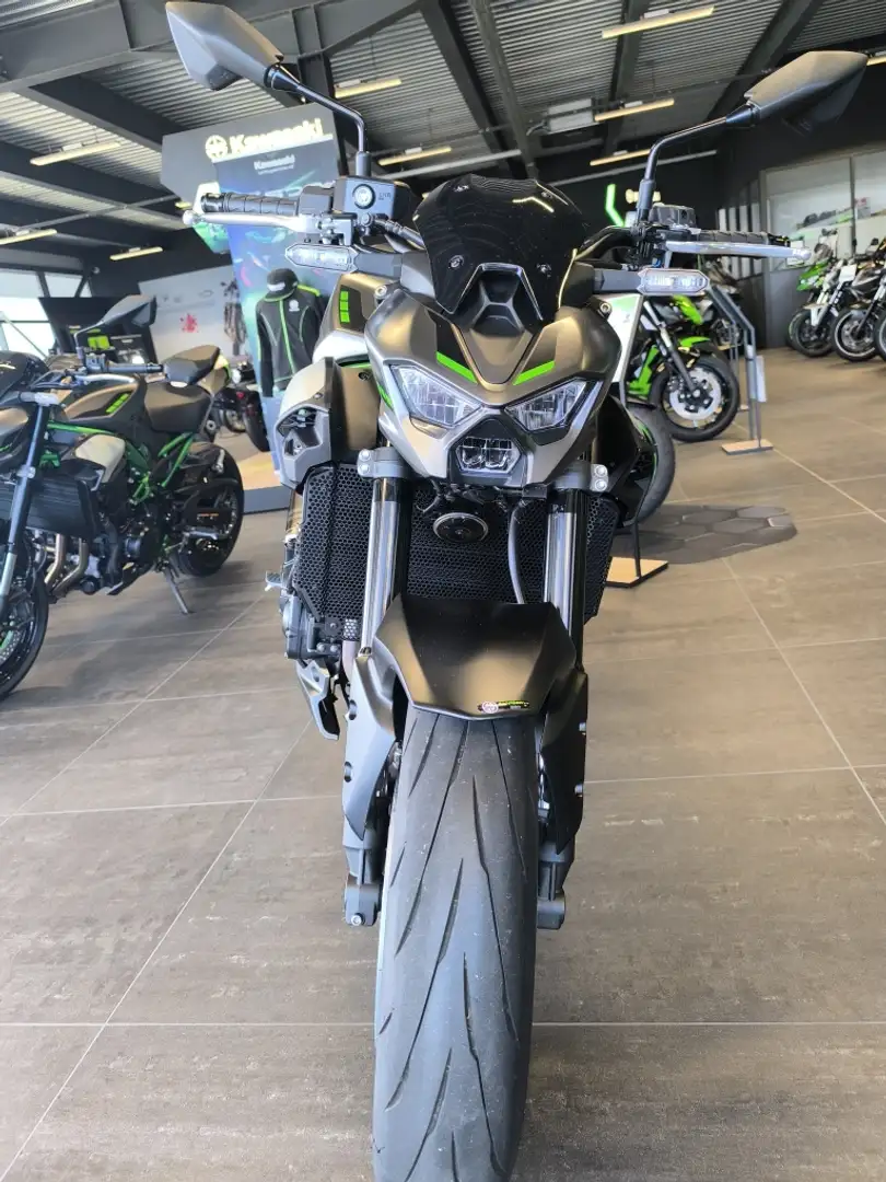 Kawasaki Z 900 Vert - 2