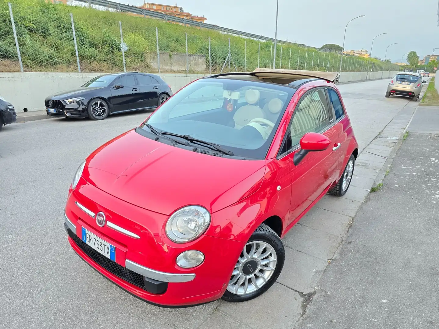 Fiat 500 Fiat 500 C 1.2 Lounge 56222KM Rojo - 2