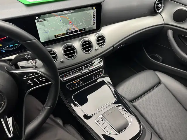 Mercedes-Benz E-Class view 20