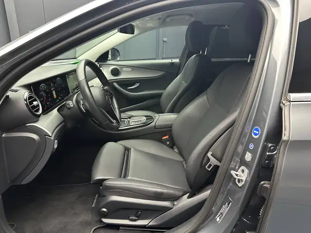 Mercedes-Benz E-Class view 15