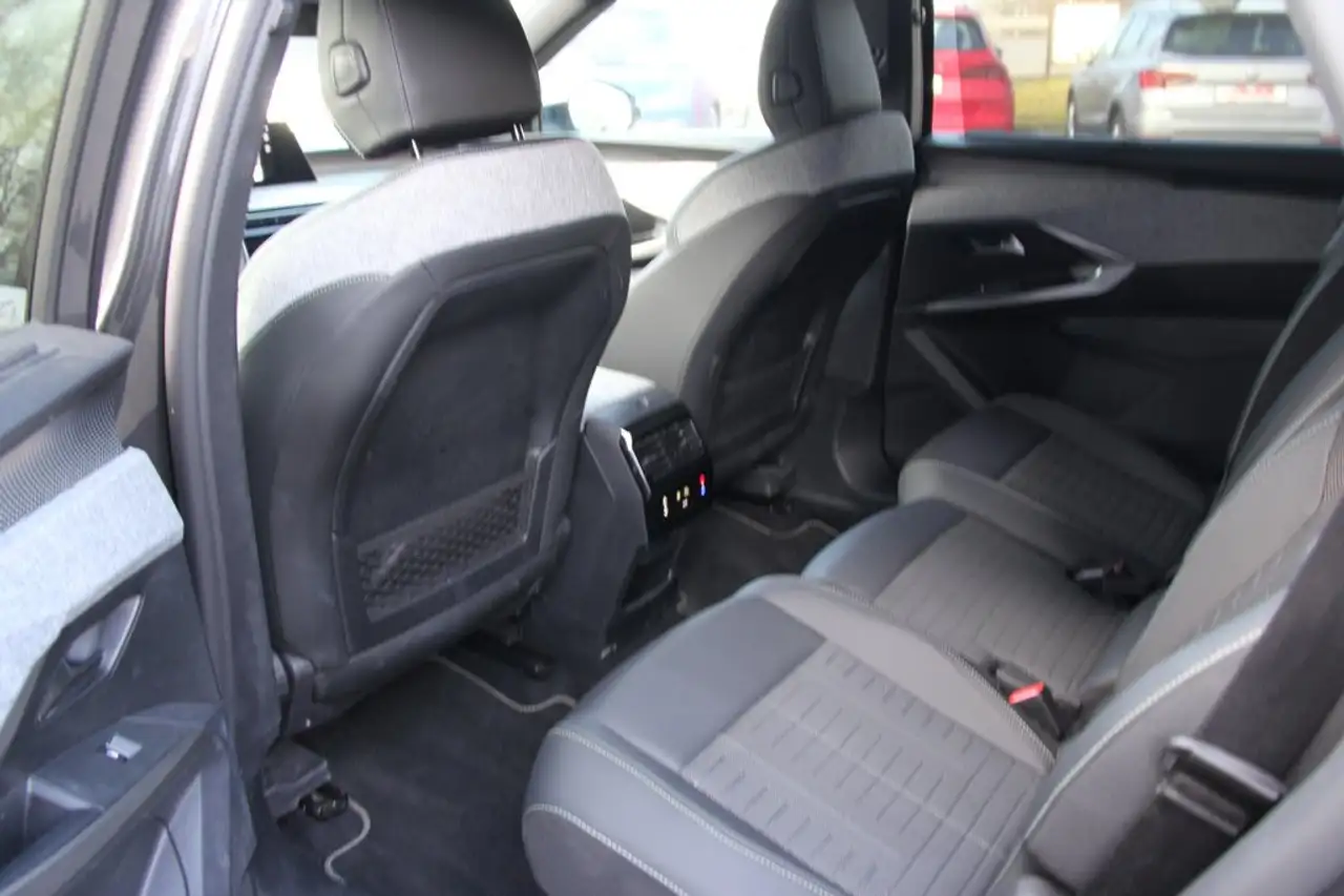 Peugeot 5008 145PS GT FULL-LED 7Si Sitzh 19Z AHKVorbereitung 14