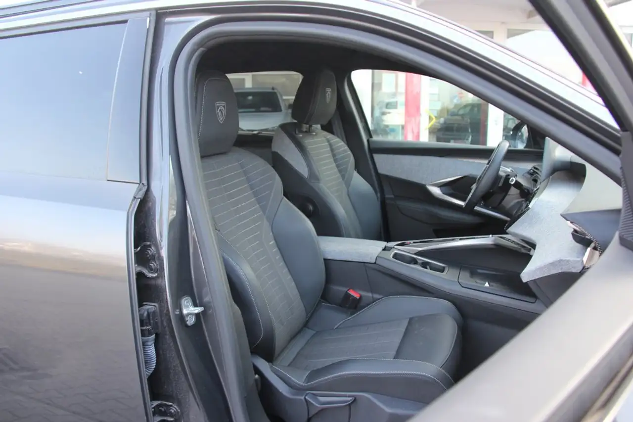 Peugeot 5008 145PS GT FULL-LED 7Si Sitzh 19Z AHKVorbereitung 12