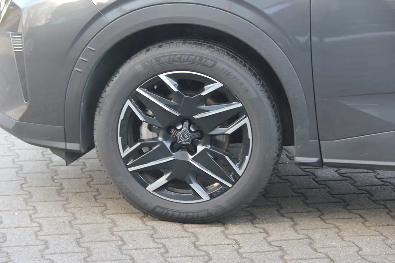 Peugeot 5008 145PS GT FULL-LED 7Si Sitzh 19Z AHKVorbereitung 16