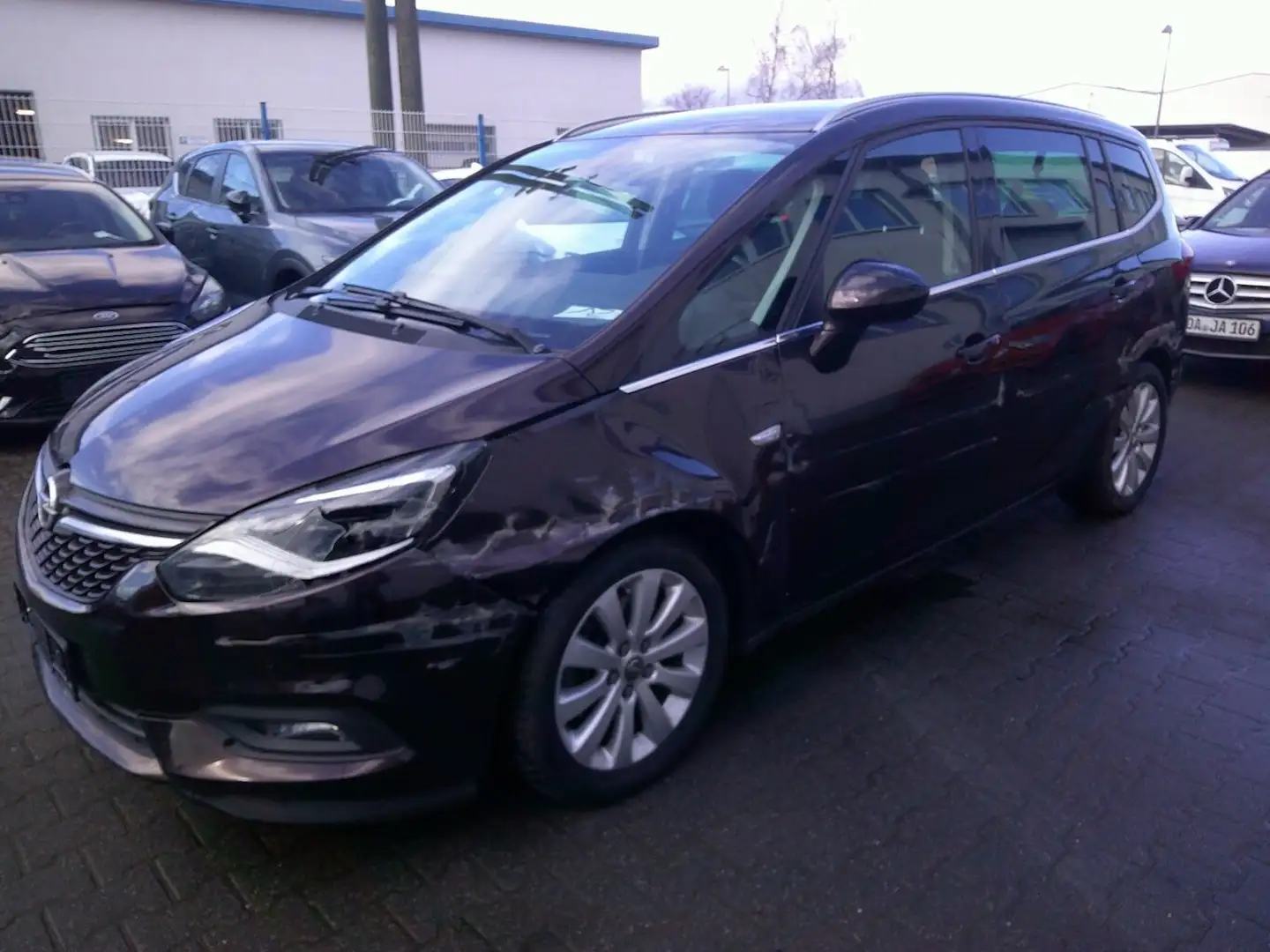 Opel Zafira 2.0 Diesel, Automatik, Kamera, 7 Sitzer Braun - 1