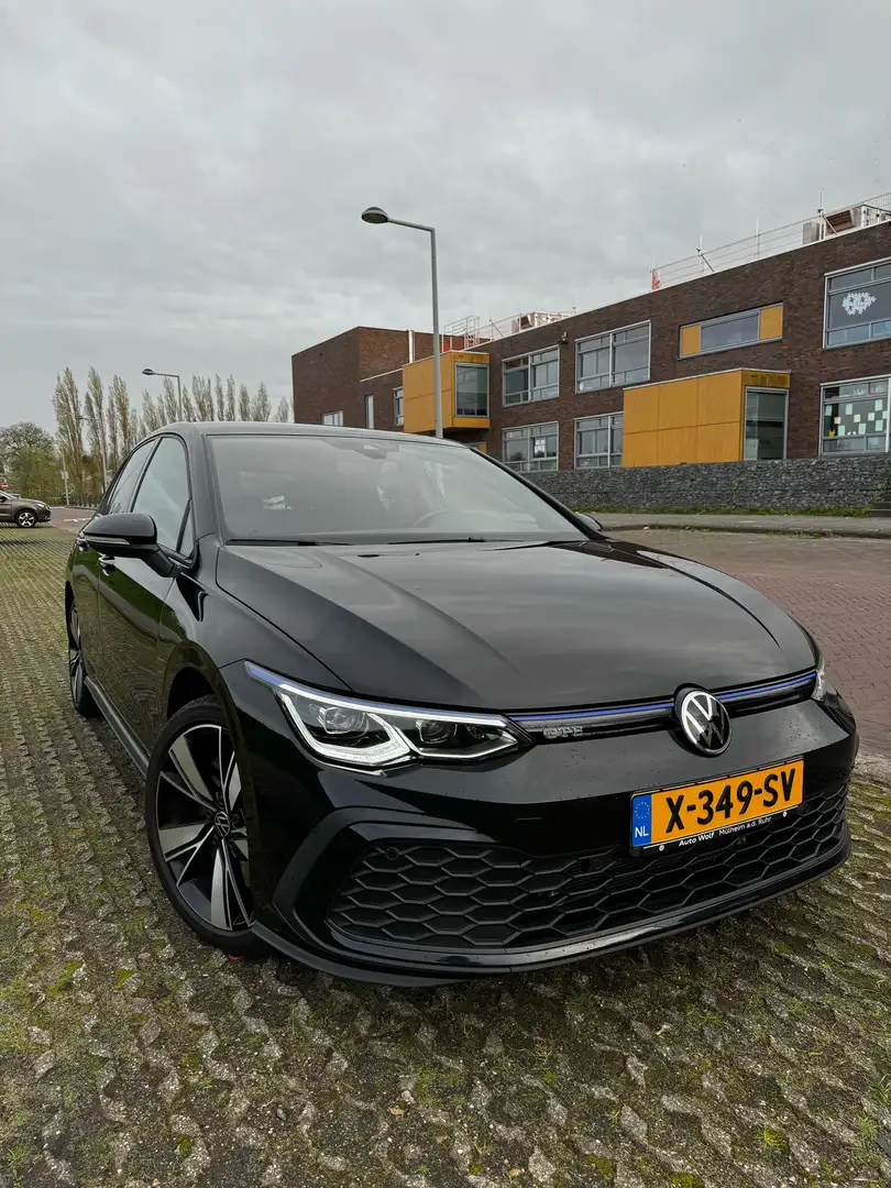 Volkswagen Golf GTE VW GTE 245 PK 1.4 eHybrid zwart , garantie dealer Zwart - 1