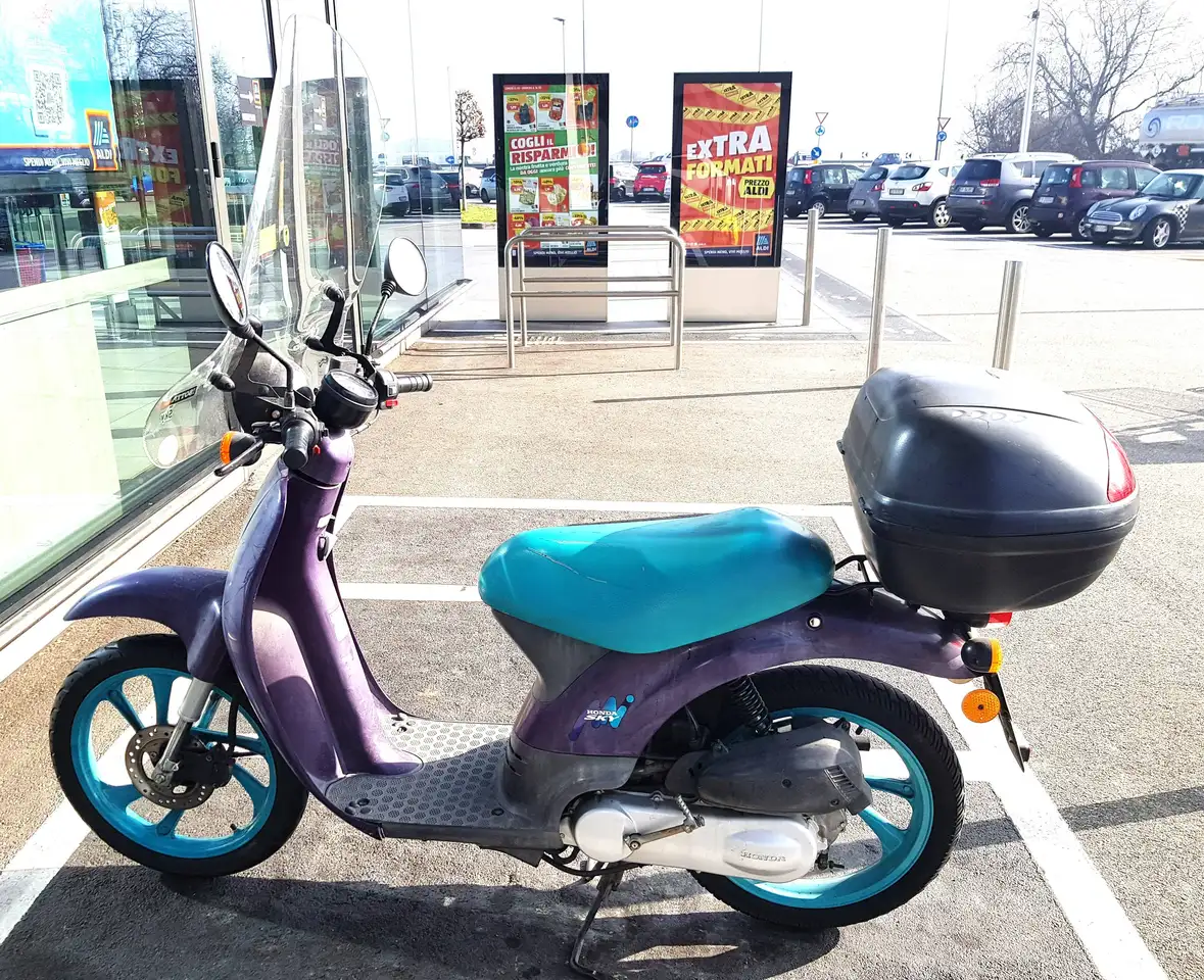 Honda 50 Sky DX