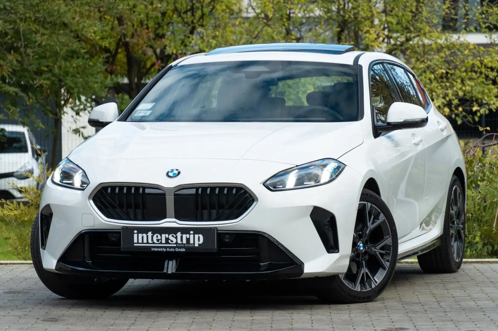 BMW 120 d M SPORT.PANO.DR.ASS.SHZ.LED.ISO.NEU MODELL Weiß - 1