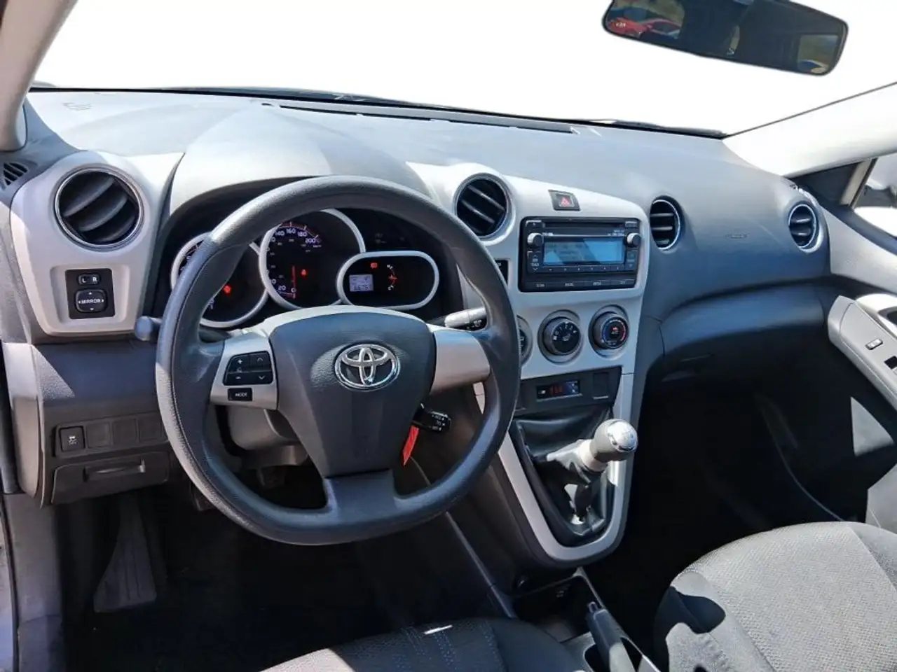 Toyota Matrix снимка Toyota Matrix