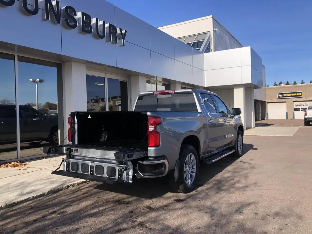 Chevrolet Silverado 1500 снимка Chevrolet Silverado 1500