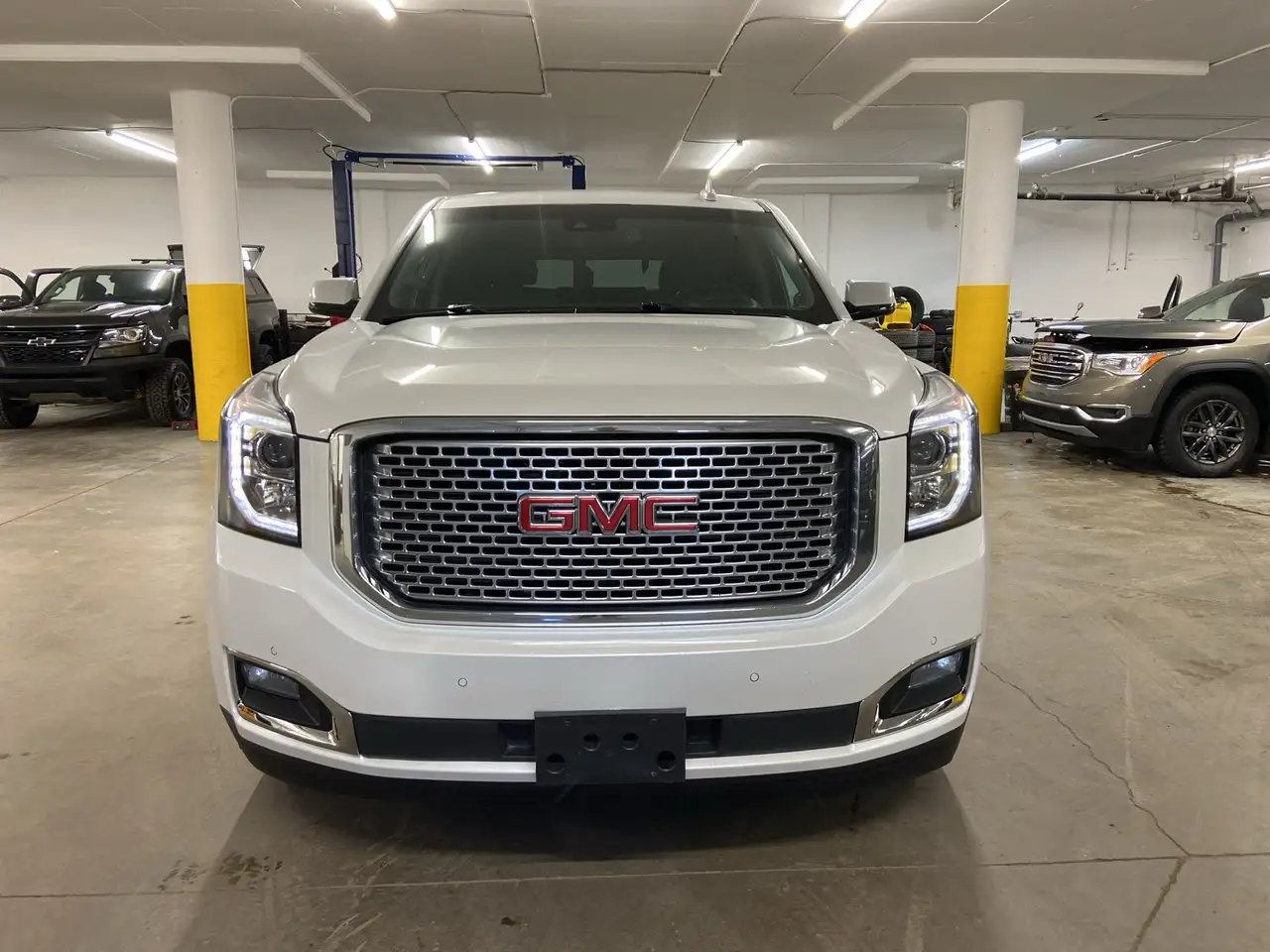 GMC Yukon fotografie GMC Yukon
