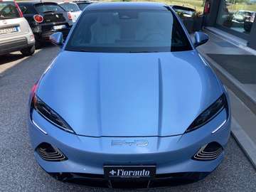 82,5 kWh Excellence AWD 530 cv