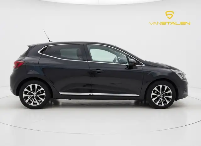 Renault Clio view 11