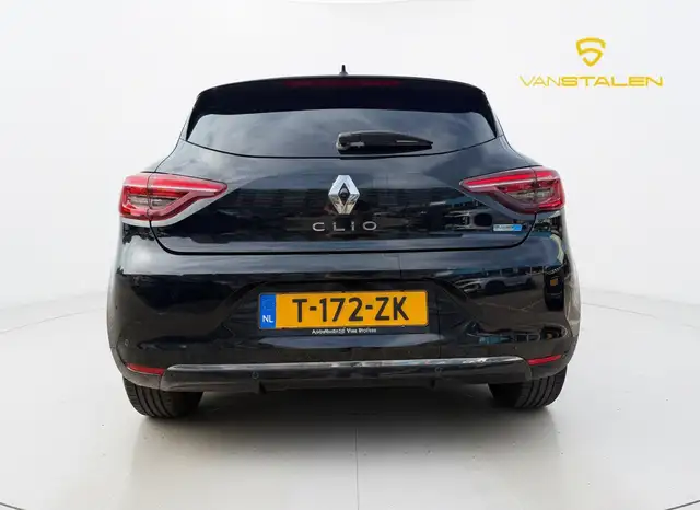 Renault Clio view 13