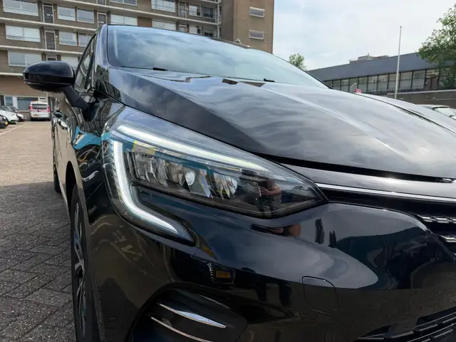 Renault Clio view 7