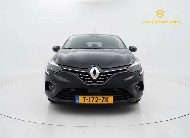 Renault Clio view 12